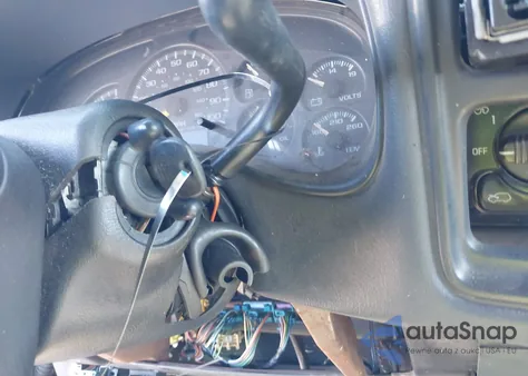 2001 Chevrolet Silverado 1500 Ls from USA, damaged, VIN 2GCEC19W311137174